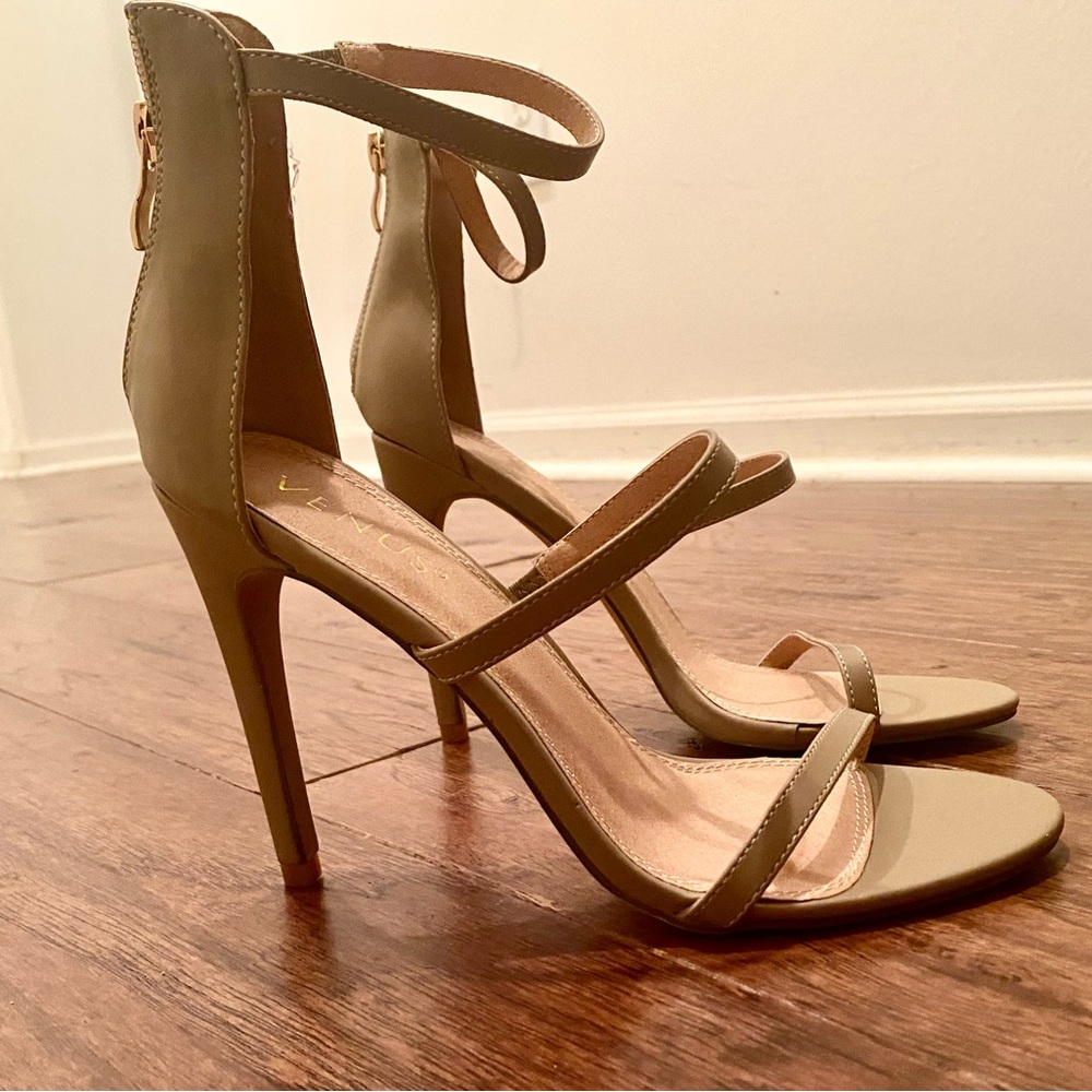 VENUS Strappy Tan High Heels